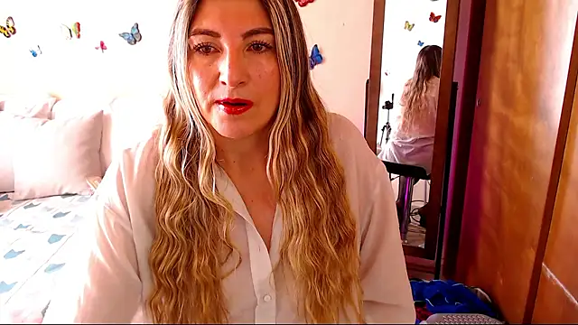 Jolie-Mature online show from January 17, 8:12 pm