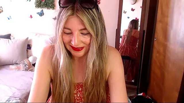 Jolie-Mature online show from May 15, 8:27 pm