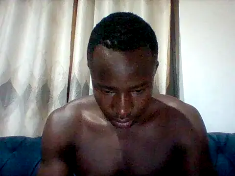 Snapshot of mclntz_bbc chatting on February 15, 12:07 am mclntz bbc online show from February 15, 12:07 am