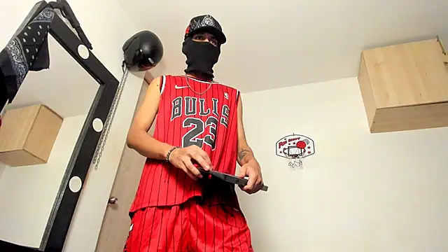 Snapshot of Samuel_Suarez chatting on March 1, 9:22 am Samuel Suarez online show from March 1, 9:22 am