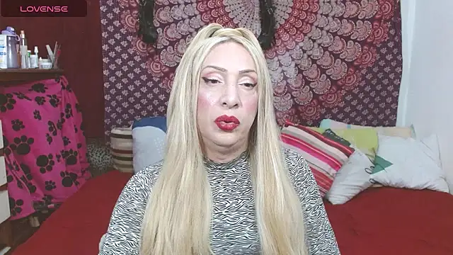 elena evans online show from March 5, 3:51 pm