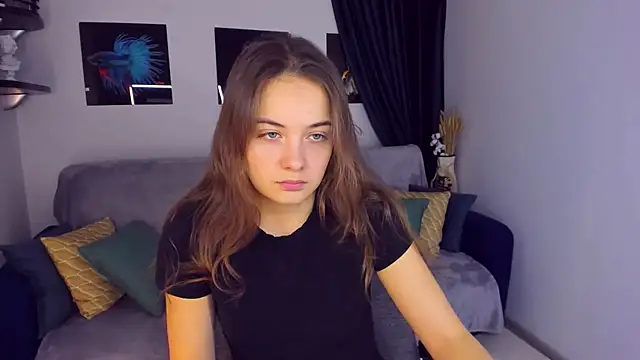 Snapshot of KristinaLoison chatting on December 6, 7:12 pm KristinaLoison online show from December 6, 7:12 pm