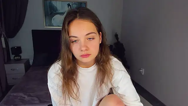 Snapshot of KristinaLoison chatting on January 12, 7:53 pm KristinaLoison online show from January 12, 7:53 pm