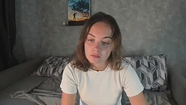 Snapshot of KristinaLoison chatting on October 5, 1:09 pm KristinaLoison online show from October 5, 1:09 pm