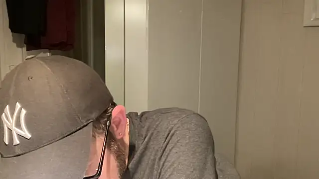 FABIOGLASSES online show from March 21, 11:19 pm