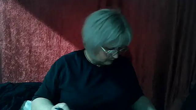 Gina Marlyn online show from June 13, 7:56 pm