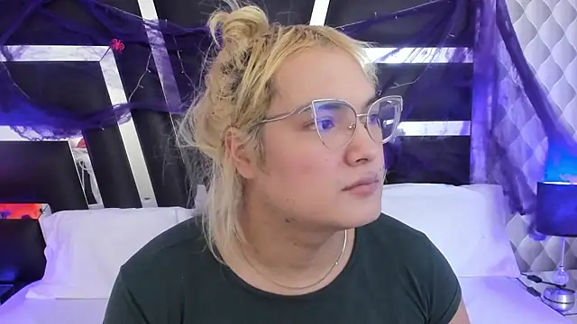 katya kozlov online show from November 2, 3:53 am