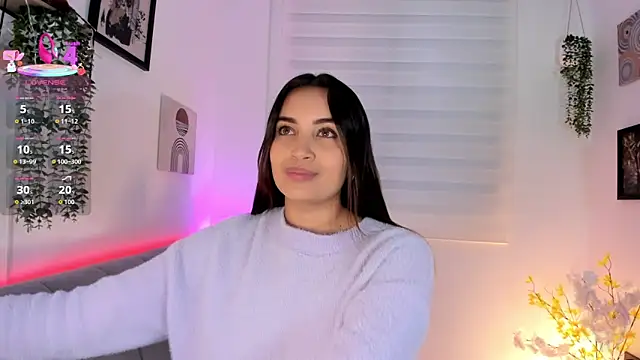 aisha es online show from February 10, 10:47 pm