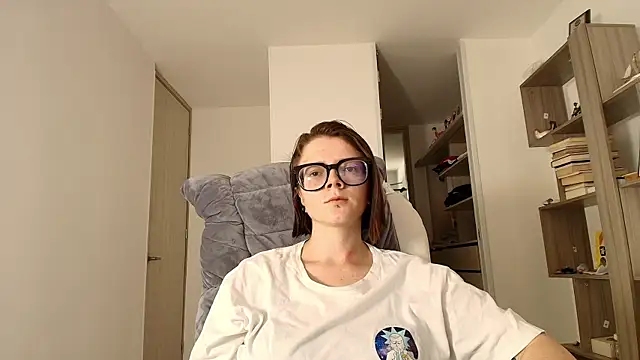 Arya starrk online show from October 1, 2:56 pm