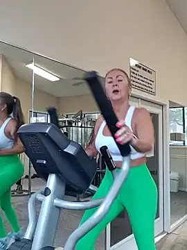 EvaRobinson online show from December 17, 7:48 pm