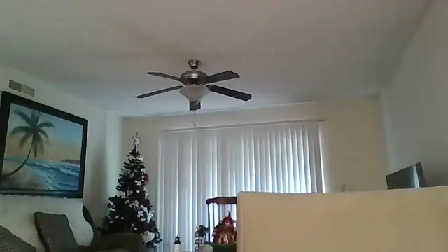 EvaRobinson online show from December 18, 5:31 pm