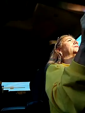 EvaRobinson online show from January 20, 10:26 pm