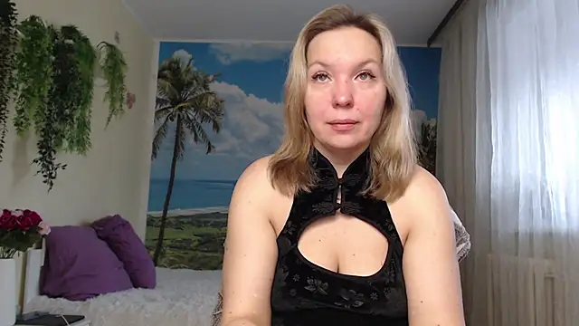 Snapshot of soaring_love chatting on February 28, 4:32 am soaring love online show from February 28, 4:32 am