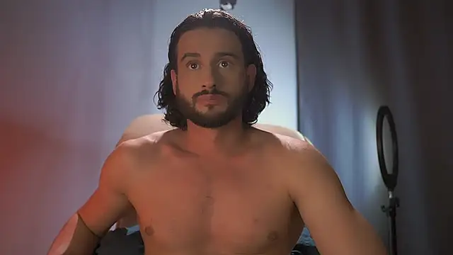 Keen   Luckystrike online show from October 7, 3:31 pm