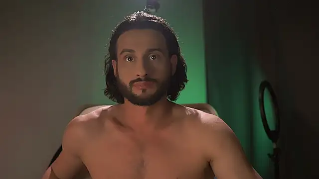 Keen   Luckystrike online show from October 10, 5:12 pm