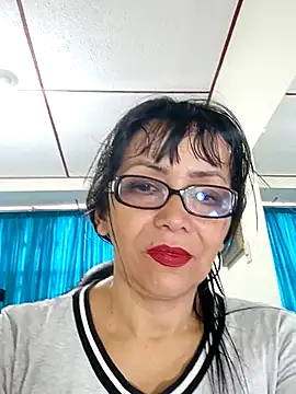 kelly dirty  online show from October 14, 5:14 pm