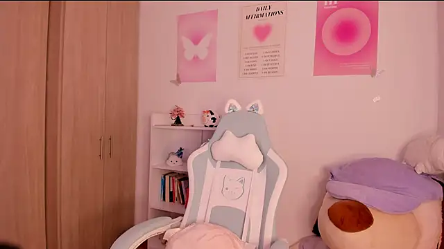 Snapshot of alexa_6908 chatting on December 28, 8:25 pm alexa 6908 online show from December 28, 8:25 pm