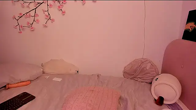 Snapshot of alexa_6908 chatting on April 21, 1:42 am alexa 6908 online show from April 21, 1:42 am