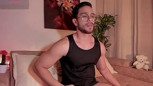 Josseph1  online show from November 25, 1:49 am