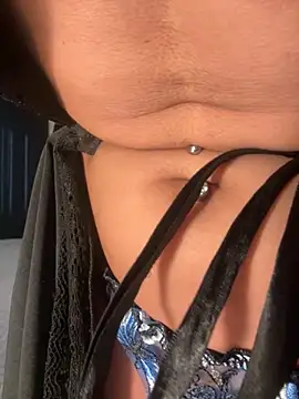 AliceStone19 online show from September 30, 11:59 am