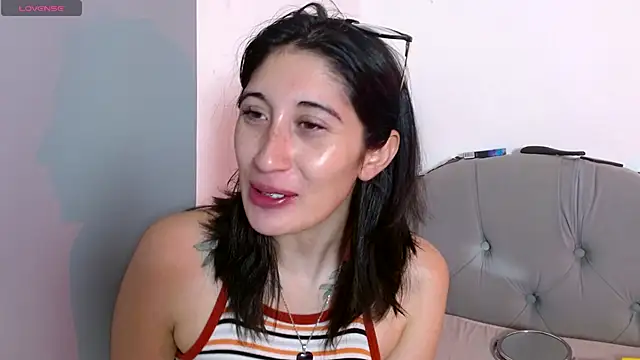 Red-moon1 online show from October 23, 4:12 am