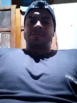 Snapshot of Evandro-Bahia chatting on October 13, 9:37 pm Evandro-Bahia online show from October 13, 9:37 pm