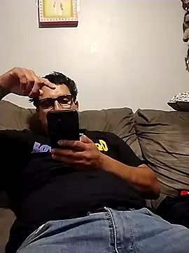 Snapshot of thickcocklatino chatting on September 29, 6:02 pm thickcocklatino online show from September 29, 6:02 pm