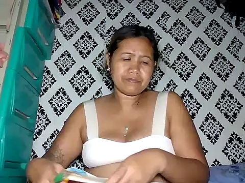 sweet smile4u online show from March 27, 11:21 am