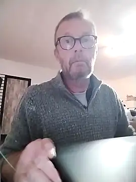 kempsilk online show from January 14, 7:19 pm