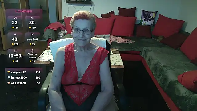 Snapshot of HeisseomaOriginal chatting on December 22, 3:00 pm HeisseomaOriginal online show from December 22, 3:00 pm
