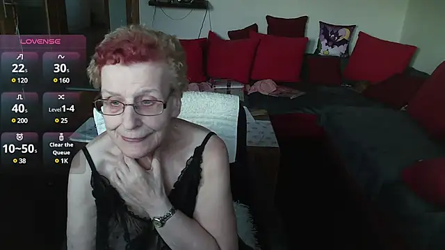 Snapshot of HeisseomaOriginal chatting on December 27, 8:13 am HeisseomaOriginal online show from December 27, 8:13 am