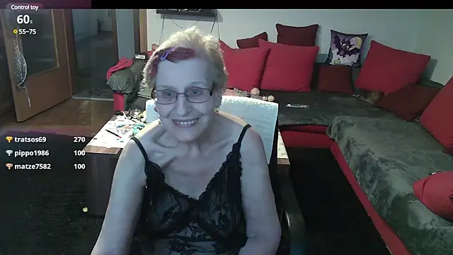 Snapshot of HeisseomaOriginal chatting on January 5, 2:41 pm HeisseomaOriginal online show from January 5, 2:41 pm