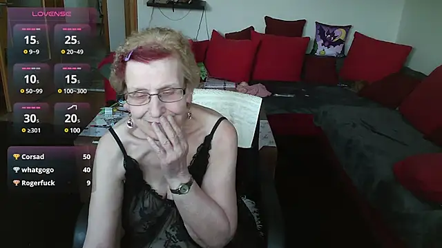 Snapshot of HeisseomaOriginal chatting on February 12, 11:40 am HeisseomaOriginal online show from February 12, 11:40 am