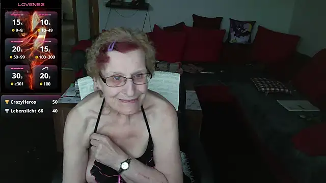 Snapshot of HeisseomaOriginal chatting on February 24, 2:37 pm HeisseomaOriginal online show from February 24, 2:37 pm