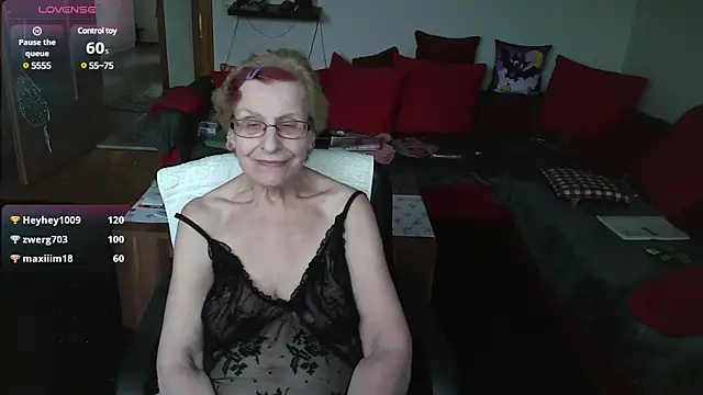 Snapshot of HeisseomaOriginal chatting on February 25, 2:33 pm HeisseomaOriginal online show from February 25, 2:33 pm