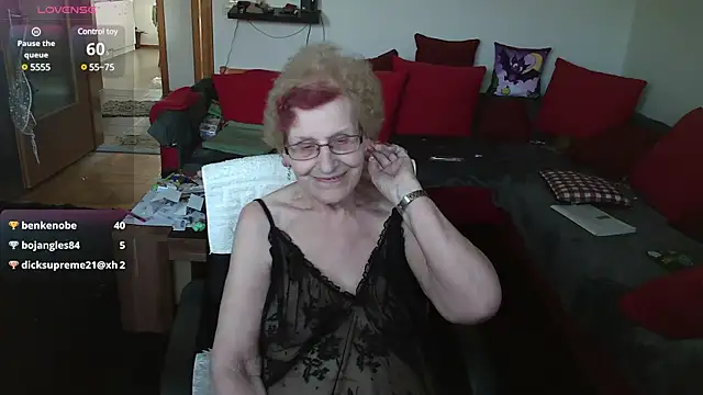 Snapshot of HeisseomaOriginal chatting on March 10, 3:09 pm HeisseomaOriginal online show from March 10, 3:09 pm