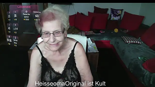 Snapshot of HeisseomaOriginal chatting on September 10, 7:19 am HeisseomaOriginal online show from September 10, 7:19 am