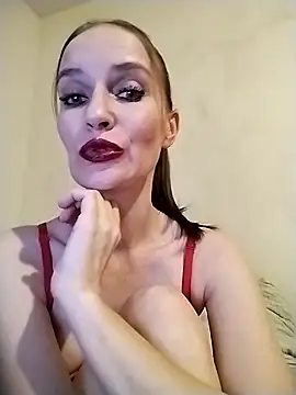 AimeeFair online show from February 10, 6:45 pm