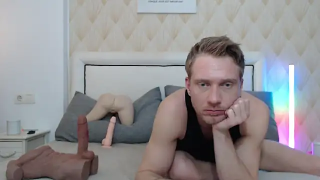 redheadxxl online show from March 13, 4:35 pm