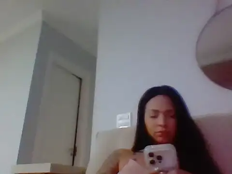 PocahontasOF online show from February 6, 4:28 am