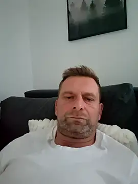 Mjn34 online show from October 2, 5:47 am