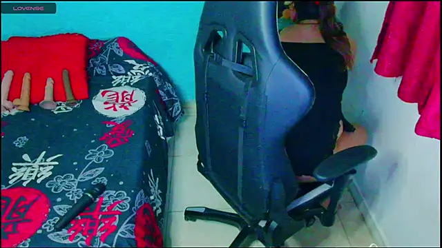 Diana Lozano online show from October 2, 7:04 am