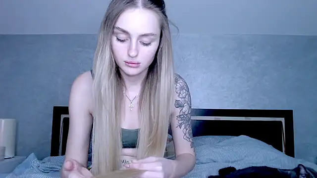 Snapshot of RIta_orr chatting on January 29, 7:43 pm RIta orr online show from January 29, 7:43 pm