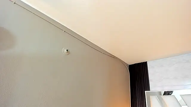 Linda4Petite online show from February 21, 6:20 pm