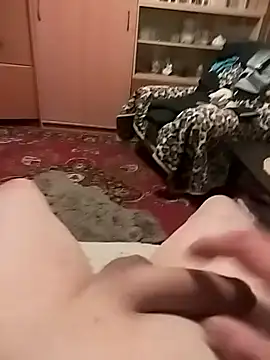 Robertino21cm online show from December 15, 9:41 pm