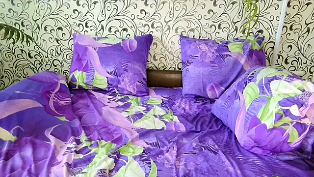 pink dawn online show from January 26, 9:29 am