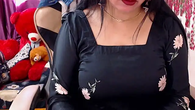 Naughty Kashish online show from February 20, 5:48 am