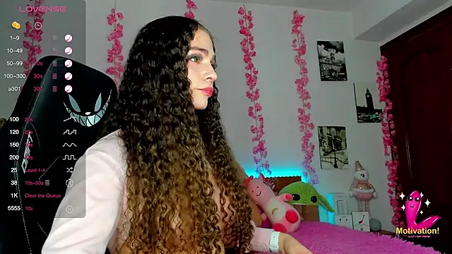 gabrielatafur  online show from December 7, 1:58 am