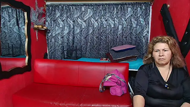 lesbiancuple online show from January 30, 12:18 am