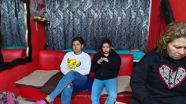 lesbiancuple online show from February 2, 10:02 am